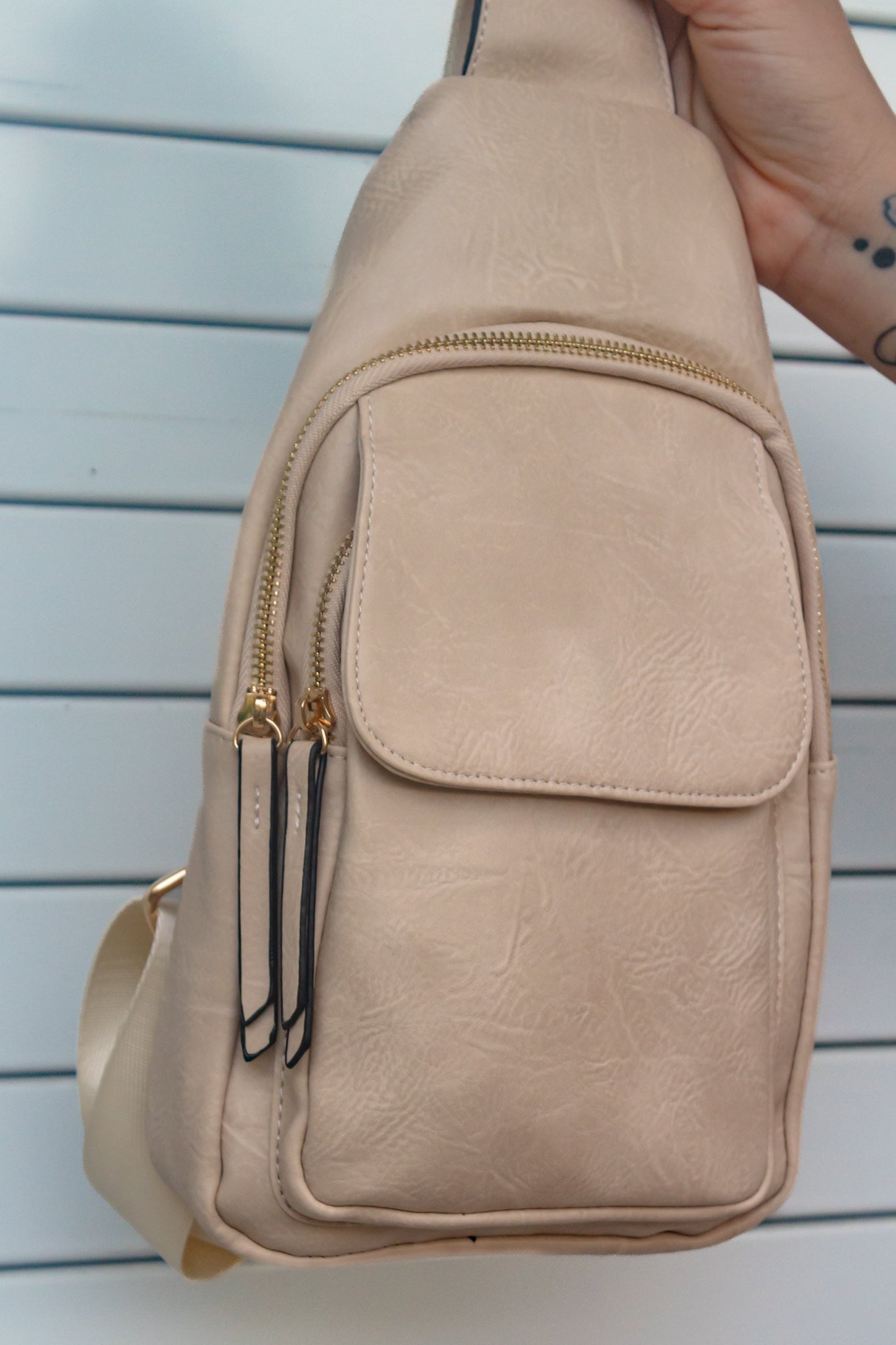 Jesse Leather Sling Bag
